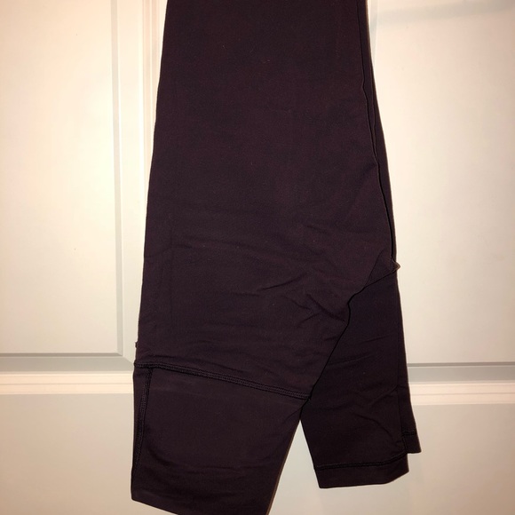 🔴SOLD🔴 Lululemon high rise - Picture 1 of 2